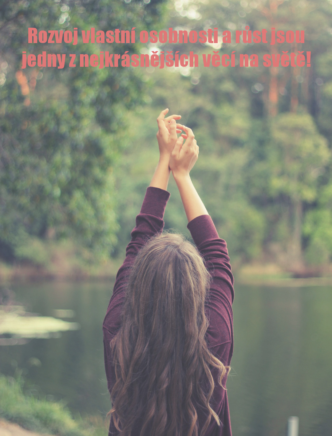 photo-1444011283387-7b0f76371f12